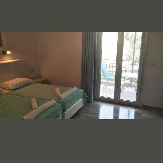 Oasis Hotel Parga Luaran gambar