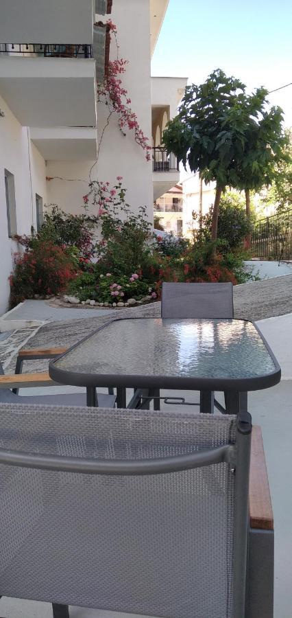Oasis Hotel Parga Luaran gambar
